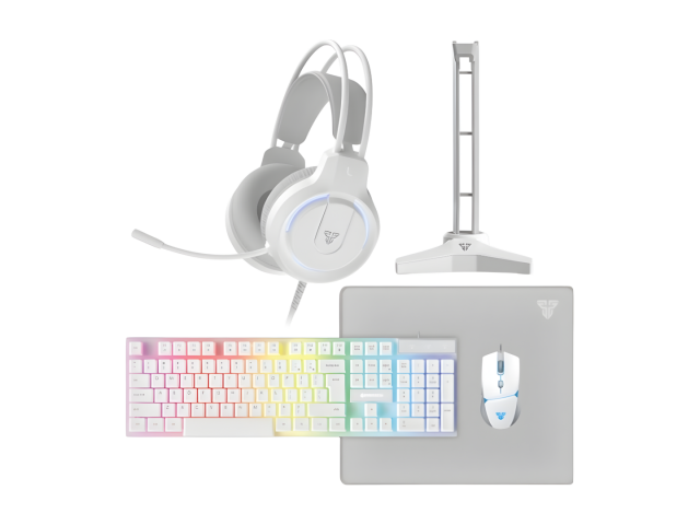 El Combo Gamer 5 en 1 P51 White Space Edition de Fantech es perfecto para quienes buscan un set que combine estilo y rendimiento. Con teclado, mouse y auriculares en un diseño moderno y minimalista, estarás listo para conquistar cualquier juego.  