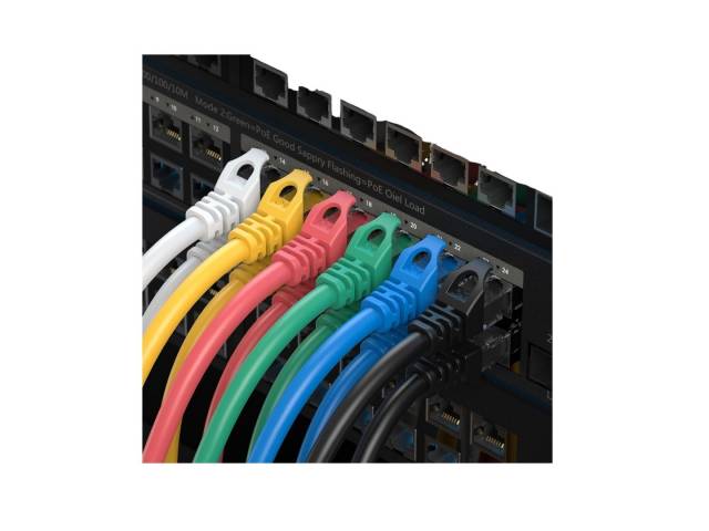 Descubre el rendimiento superior del Cable de Red Ethernet RJ45 UTP Cat6. Con velocidades de hasta 10 Gbps, es ideal para aplicaciones exigentes como gaming y streaming en 4K. Su diseño eficiente garantiza una conexión estable y rápida. ¡Haz que tu red fu