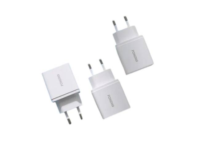 Disfruta de una carga rápida y conveniente con el Cargador EU45 de Foneng. Con una salida de 2.4A y 2 puertos USB, este cargador te permite cargar tus dispositivos en simultáneo. Incluye un cable que es compatible con Micro, Tipo-C o Compatible con iPhone