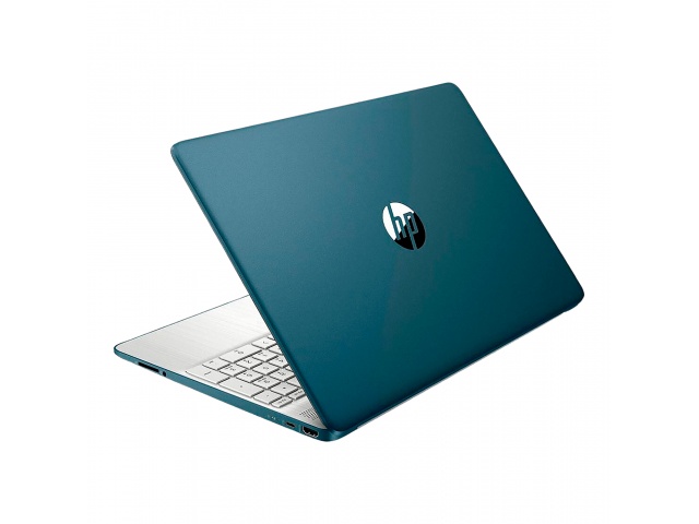 Descubre la notebook HP de 15,6'': potente y elegante. Con procesador Core I3, 8GB de RAM y 256GB de almacenamiento, ¡ideal para tus proyectos diarios!