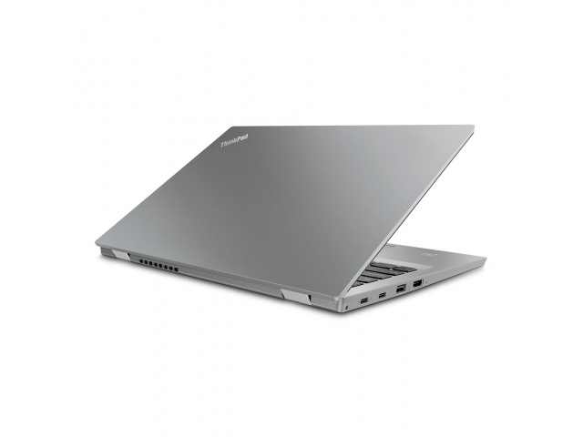 Eleva tu productividad con la Notebook Lenovo. Pantalla de 13,3'', Core i5, 8GB de RAM y 256GB de almacenamiento. ¡Consíguela en sofisticado plateado y sorpréndete!