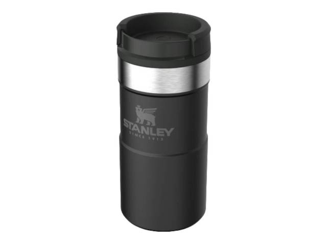 Disfruta de bebidas calientes o frías con la Jarra Térmica Stanley The Neverleak 8.5 oz 250 ml. Calidad Stanley que nunca falla.