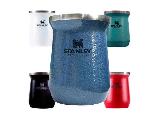 Lleva tu mate a cualquier parte con el Mate Stanley 236ml de Acero Inoxidable. Perfecto para mantener tu bebida caliente por más tiempo. Garantía de por vida. 