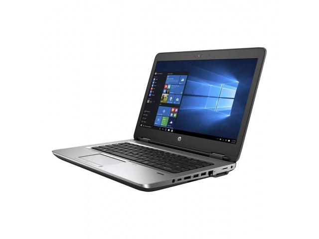 Desempeño confiable con procesador Core i5. Con 8GB de RAM y 256GB de almacenamiento, la HP 15.6" es perfecta para el trabajo y el entretenimiento. 