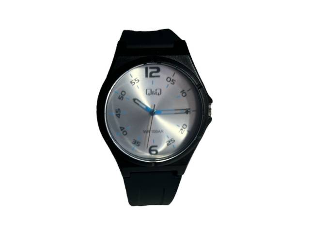 Reloj Q&Q Análogo 10BAR Silicona Negro Resistente al Agua: Un compañero confiable para tu día a día.