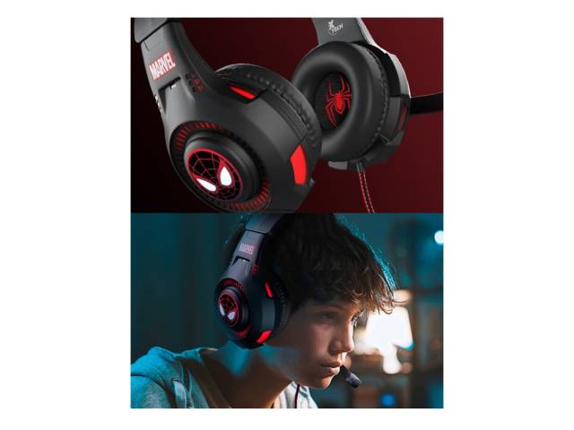 Completa tu rincón gamer con el Setup Gamer Spider-Man Marvel: Escritorio, Auricular, Mouse Pad XXL y Mouse. ¡Todo lo que necesitas para jugar las mejores partidas!