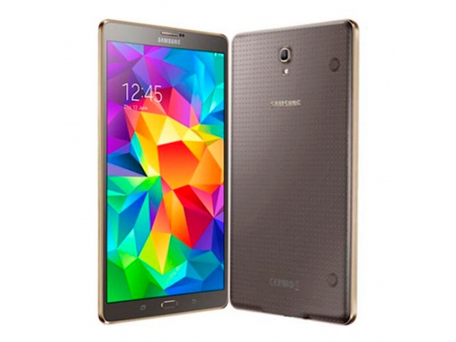 Disfruta de una experiencia multimedia de alta calidad con la Samsung Galaxy Tab S 8,4". Esta tablet te ofrece un diseño elegante y liviano, una brillante pantalla AMOLED de 8,4" y un potente rendimiento gracias a su procesador Exynos 5420 y 3GB de RAM. C