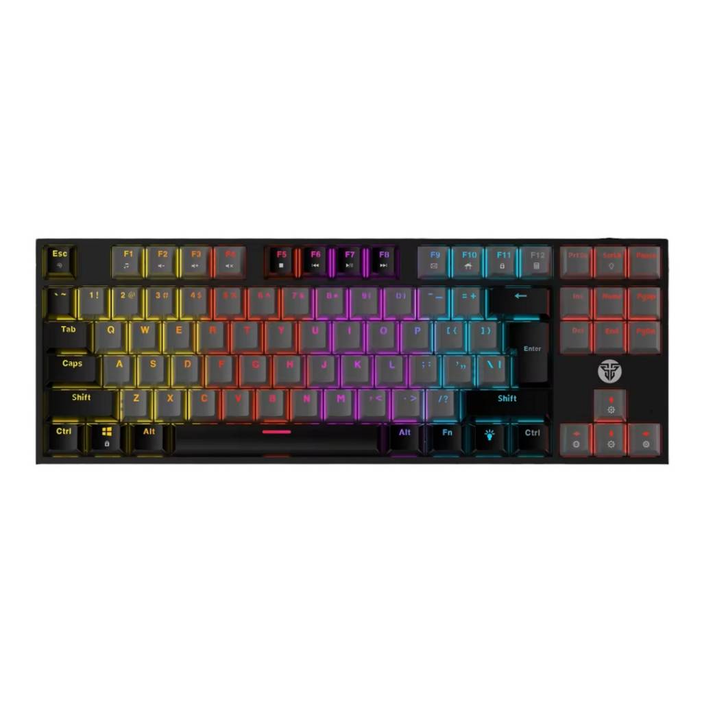 Lleva tu experiencia de juego al siguiente nivel! switches Outemu y retroiluminación RGB personalizable, este teclado te ofrece precisión, durabilidad y estilo en cada pulsación. 