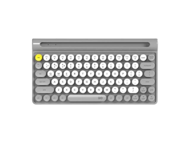 Optimiza tu espacio de trabajo con el elegante combo de Teclado y Mouse Inalámbrico, con un diseño compacto, batería de larga duración y conexión sin cables, es perfecto para aquellos que buscan funcionalidad y estilo en su escritorio.